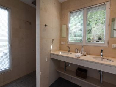 St. Barts Home 941052