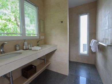 St. Barts Home 941052