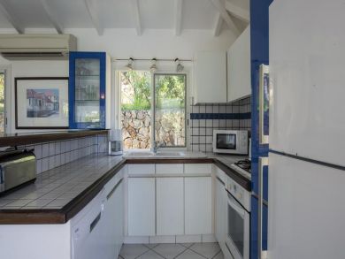 St. Barts Home 941063