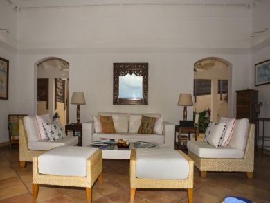 St. Barts Home 941078