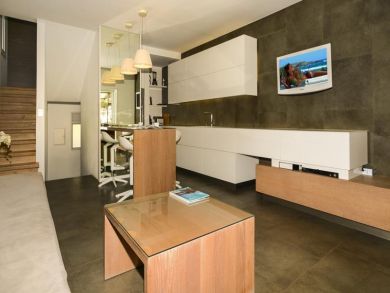 St. Barts Home 941099