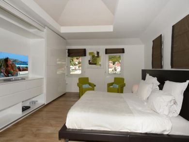 St. Barts Home 941099