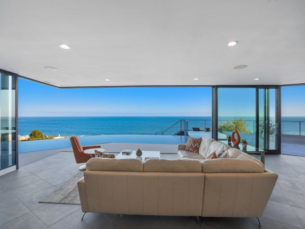 Malibu Luxury Vacation Rental Pool Home Four Bedrooms