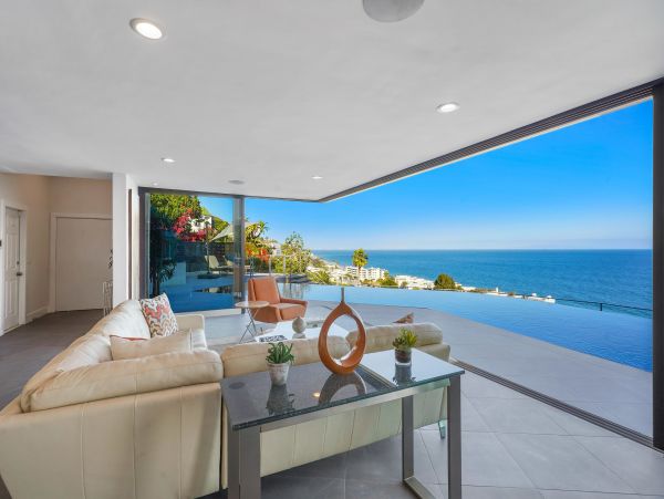 Malibu Luxury Vacation Rental Pool Home Four Bedrooms