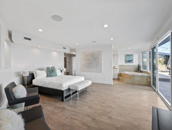 Malibu Luxury Vacation Rental Pool Home Four Bedrooms
