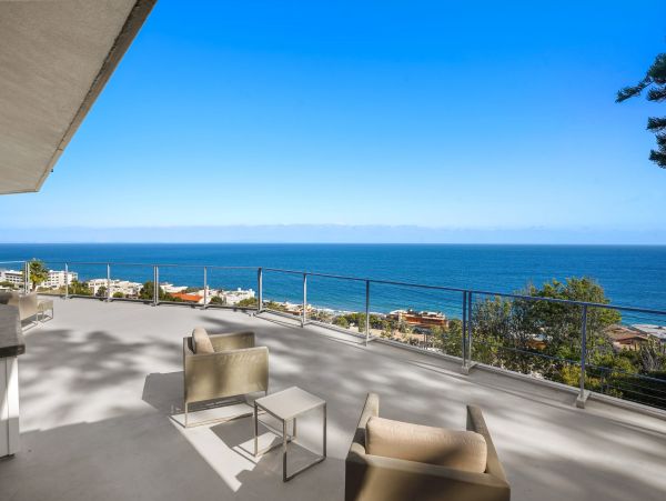 Malibu Luxury Vacation Rental Pool Home Four Bedrooms