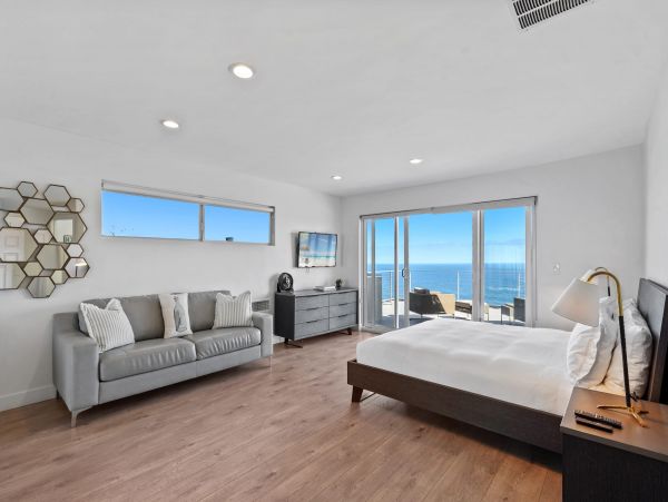 Malibu Luxury Vacation Rental Pool Home Four Bedrooms