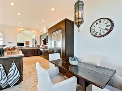 Sweeping Pacific Views malibu Luxury Home