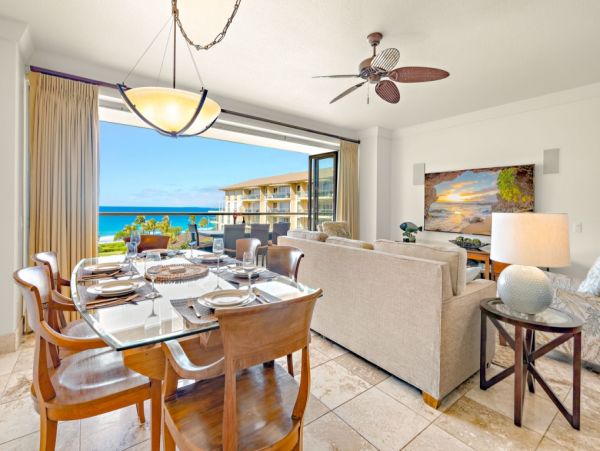 Oceanfront 3 Bedroom Kaanapali Vacation Condo Sleeps 8 Guests
