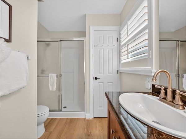 Luxury Island Retreat near Bowman's Beach 3 Bedrooms, Heated Pool