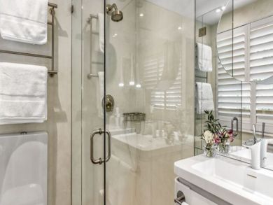 Posh Four Bedroom Vacation Home in Coral Gables