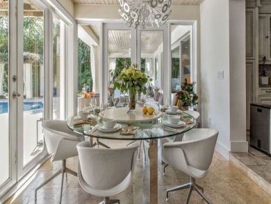 Posh Four Bedroom Vacation Home in Coral Gables