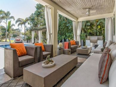 Posh Four Bedroom Vacation Home in Coral Gables