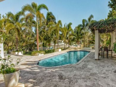 Posh Four Bedroom Vacation Home in Coral Gables