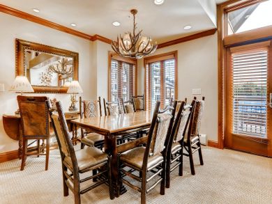 Luxury Vail Vacation Condo Ski-In Ski-Out Sleeps 13 Guests