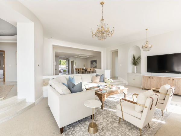 Luxury 7 Bedrooms Vacation Home Sleeps 20 Guests in La Jolla