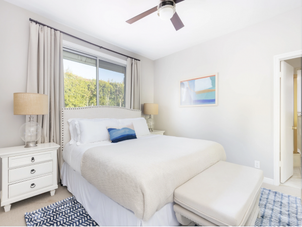 Luxury 7 Bedrooms Vacation Home Sleeps 20 Guests in La Jolla