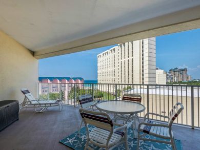 Ocean Views Miramar Vacation Condo Sleeps 6 Guests