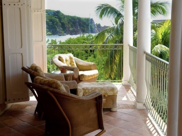 Breathtaking St. John Vacation Pool Home Sleeps 10 Guests