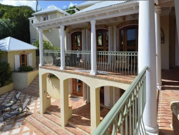 Breathtaking St. John Vacation Pool Home Sleeps 10 Guests