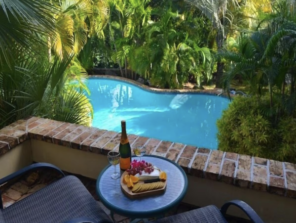 Breathtaking St. John Vacation Pool Home Sleeps 10 Guests