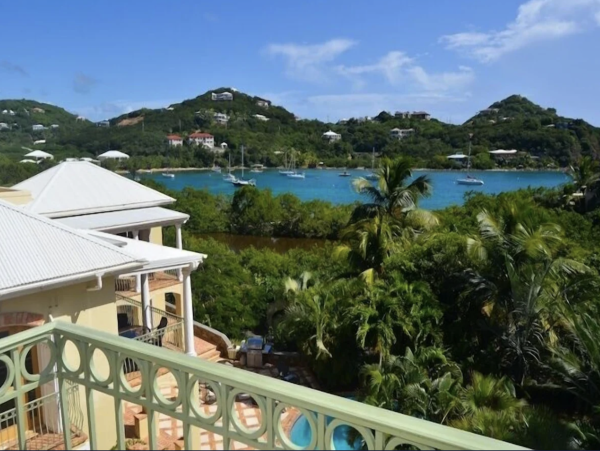 Breathtaking St. John Vacation Pool Home Sleeps 10 Guests