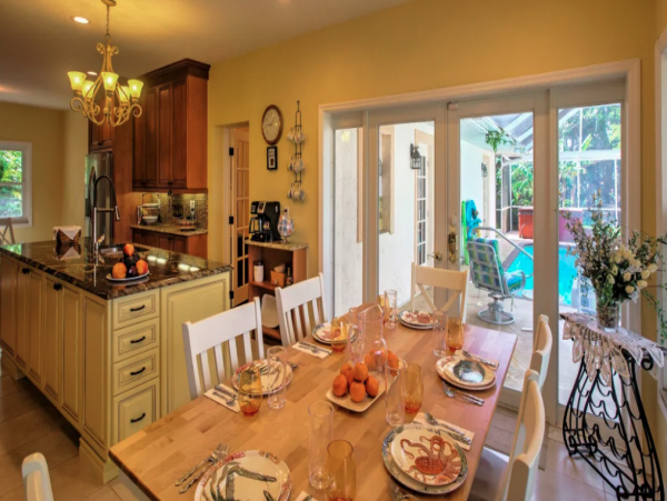 Fort Myers Vacation Home Sleeps 12 Guests Private Pool