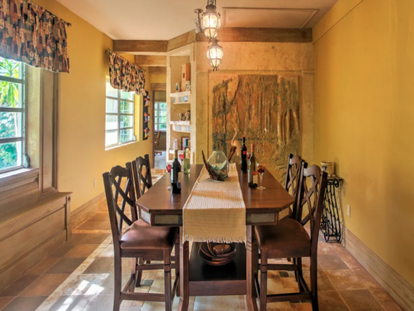 Fort Myers Vacation Home Sleeps 12 Guests Private Pool