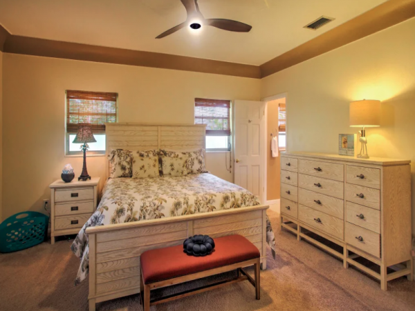Fort Myers Vacation Home Sleeps 12 Guests Private Pool