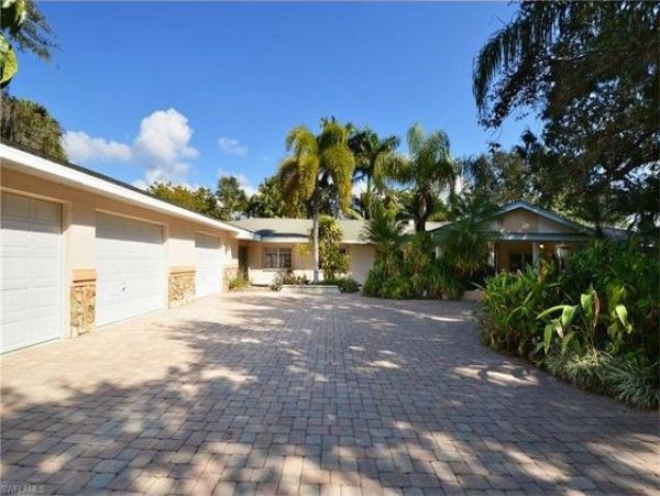 Fort Myers Vacation Home Sleeps 12 Guests Private Pool