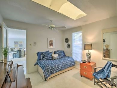 Canal Front 4 Bedroom Home with Private Caged Pool in Naples