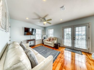 4 Bedroom Panama City Vacation Home Sleeps 18 Guests 4 Bedroom Panama City Vacation Home Sleeps 18 Guests