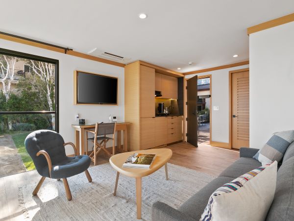 Ocean View Malibu Vacation Villa Sleeps 6 Guests