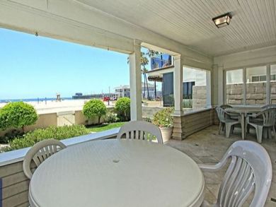 3 Bedroom Newport Beach Vacation Home Sleeps Seven Guests