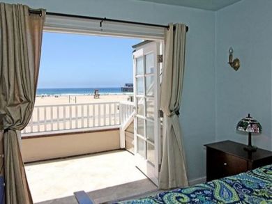 3 Bedroom Newport Beach Vacation Home Sleeps Seven Guests