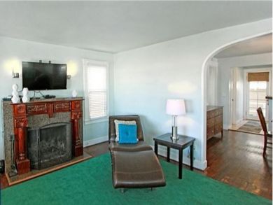 3 Bedroom Newport Beach Vacation Home Sleeps Seven Guests