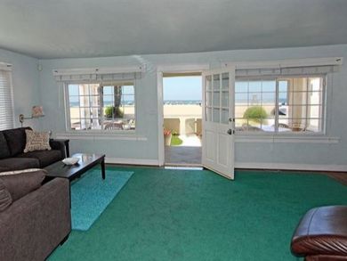 3 Bedroom Newport Beach Vacation Home Sleeps Seven Guests