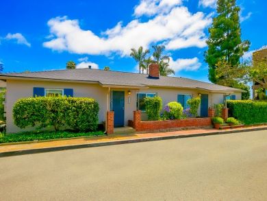 La Jolla Two Bedroom Vacation Cottage Walk to Beach Sleeps 5