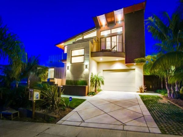 Sunset Cliffs Vacation Rental  - San Diego Ocean View Villa with Rooftop Spa