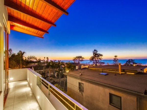 Sunset Cliffs Vacation Rental  - San Diego Ocean View Villa with Rooftop Spa