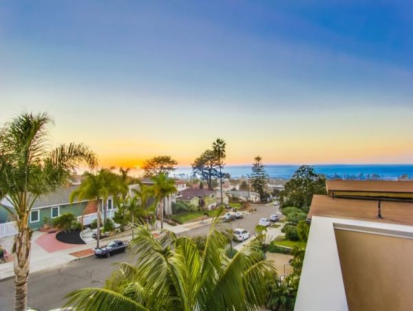 Sunset Cliffs Vacation Rental  - San Diego Ocean View Villa with Rooftop Spa