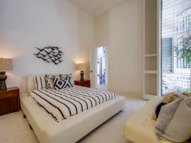 Mid Century San Diego Vacation Villa Sleeps 13 Guests