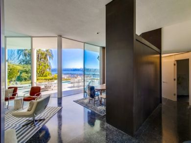 Mid Century San Diego Vacation Villa Sleeps 13 Guests