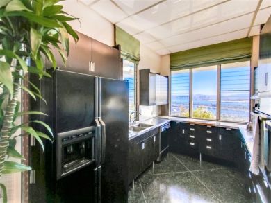 Mid Century San Diego Vacation Villa Sleeps 13 Guests