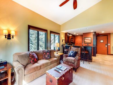 Beaver Creek Ski in Ski Out Vacation Condo Sleeps 8 Guests Beaver Creek Ski in Ski Out Vacation Condo Sleeps 8 Guests