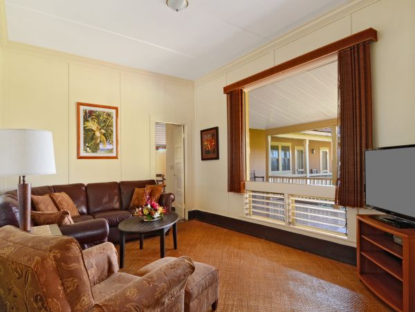 Koloa Oceanfront Four Bedroom Vacation Home Sleeps 8