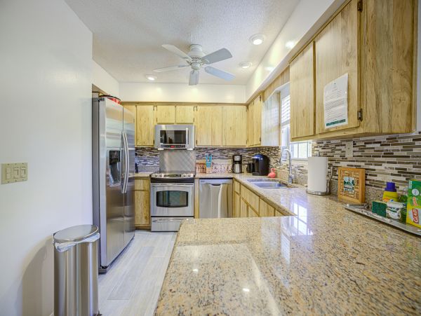 2 Bedroom Sanibel Vacation Pool Home Sleeps Six Guests