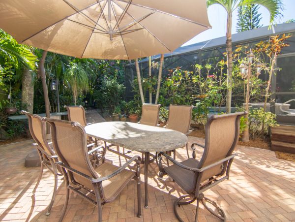 2 Bedroom Sanibel Vacation Pool Home Sleeps Six Guests