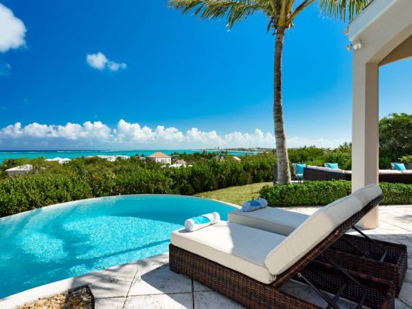 Exceptional Views - Turks and Caicos Vacation Home Sleeps 8