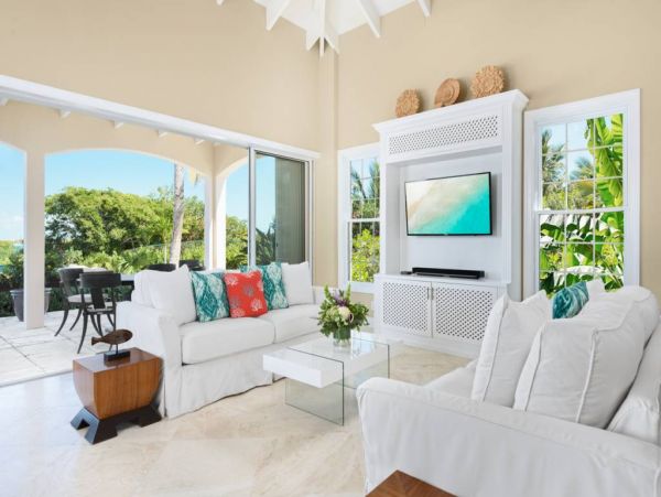 Exceptional Views - Turks and Caicos Vacation Home Sleeps 8